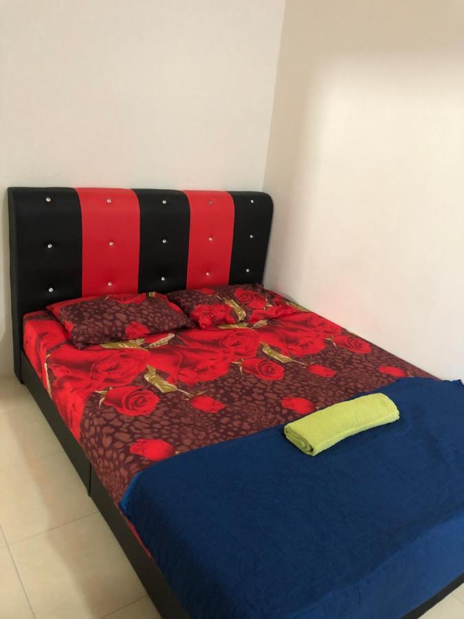 Hasnifana Homestay سيري إسكندر المظهر الخارجي الصورة