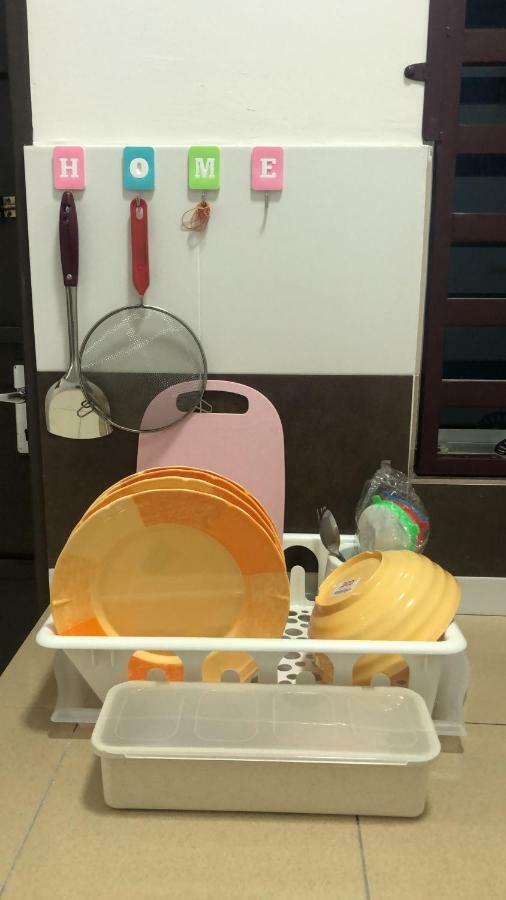 Hasnifana Homestay سيري إسكندر المظهر الخارجي الصورة